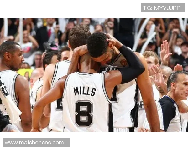 足球明星马刺精彩瞬间高清图片合集展现他们的风采与激情 足球明星马刺精彩瞬间高清图片合集展现他们的风采与激情