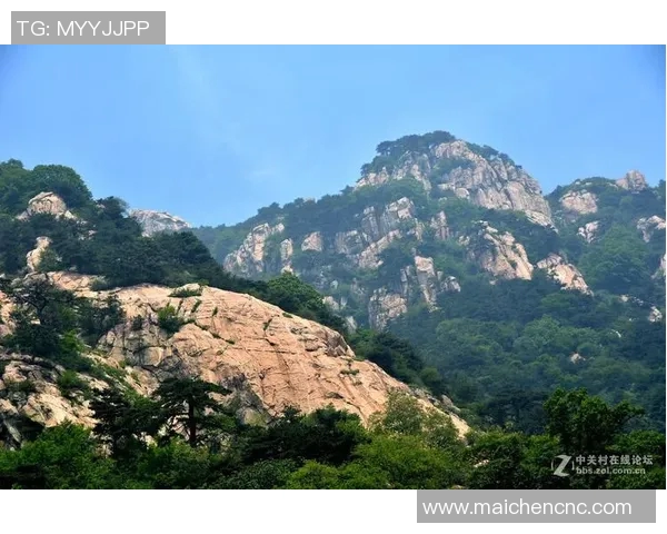 外国足球明星挑战泰山之巅体验中国文化与自然之美 外国足球明星挑战泰山之巅体验中国文化与自然之美