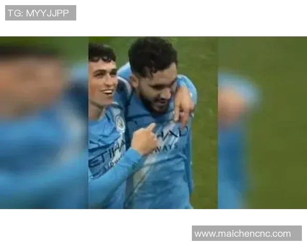 日本足球明星精彩瞬间集锦视频带你领略绿茵场上的风采与激情