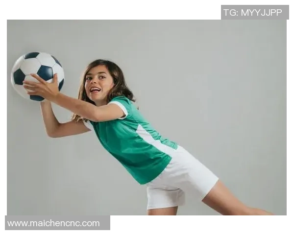 足球明星独特姿势展示女性魅力的精彩瞬间合集